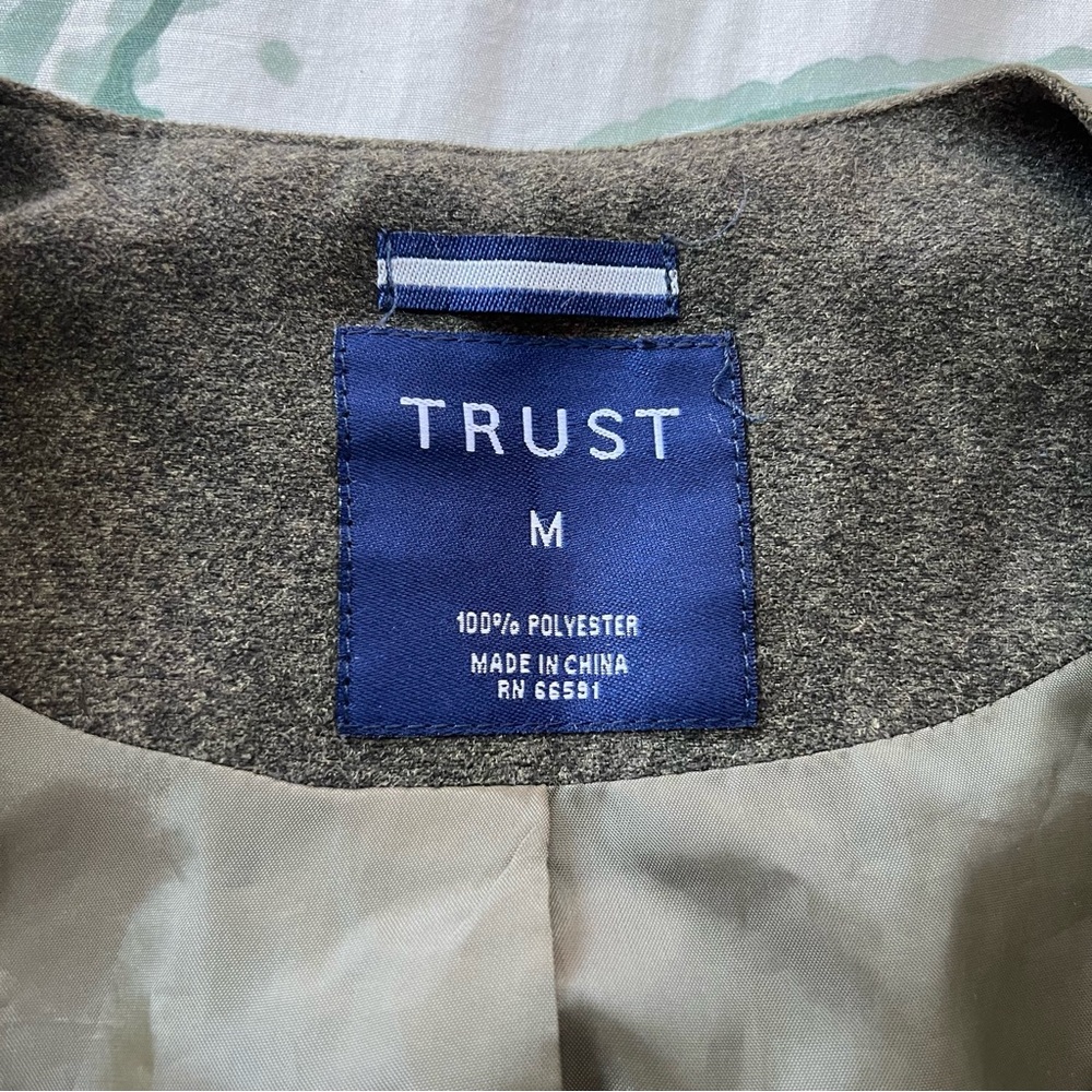 Forest Green Vest - Picture 13 of 13